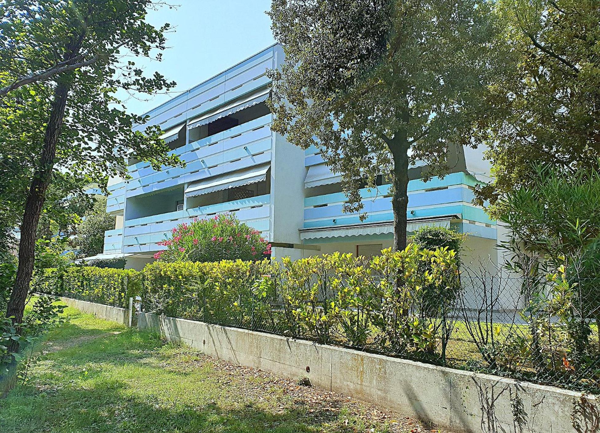 Lovely Flat In Pineda 100m From The *